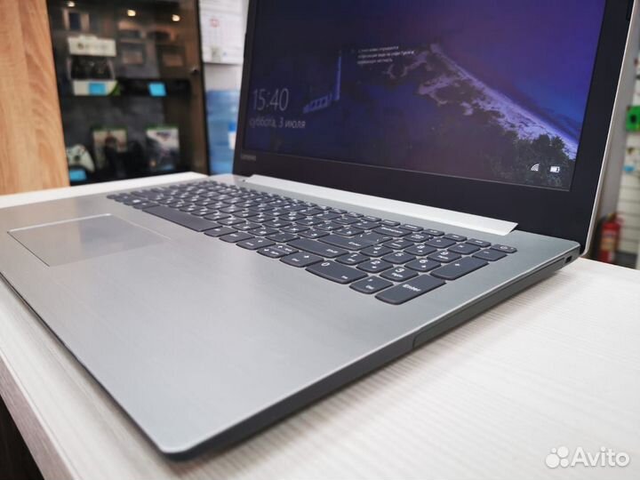 Быстрый ноутбук Core i3 6006 8gb ddr4 ssd 256gb