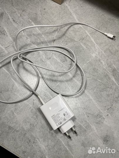 Зарядное устройство Huawei 65W