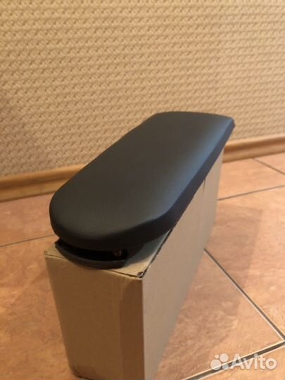 Крышка подлокотника volkswagen polo