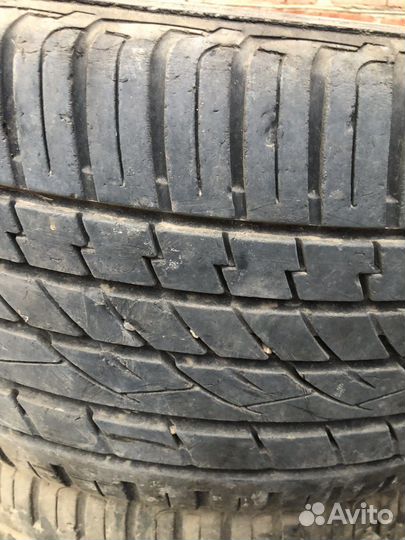 Continental CrossContact UHP E 305/40 R22 30G