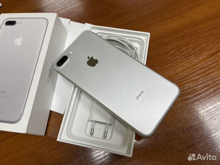 iPhone 7 Plus, 32 ГБ