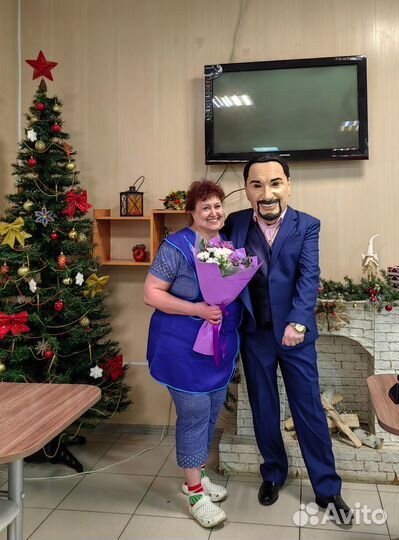 Ростовая кукла Стас Михайлов Поздравление