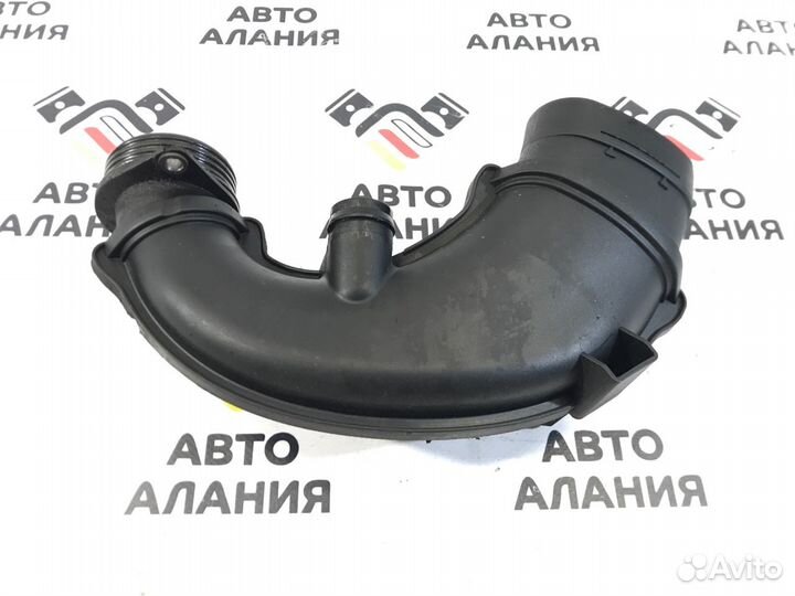 Патрубок воздушного фильтра Bmw 7-Series