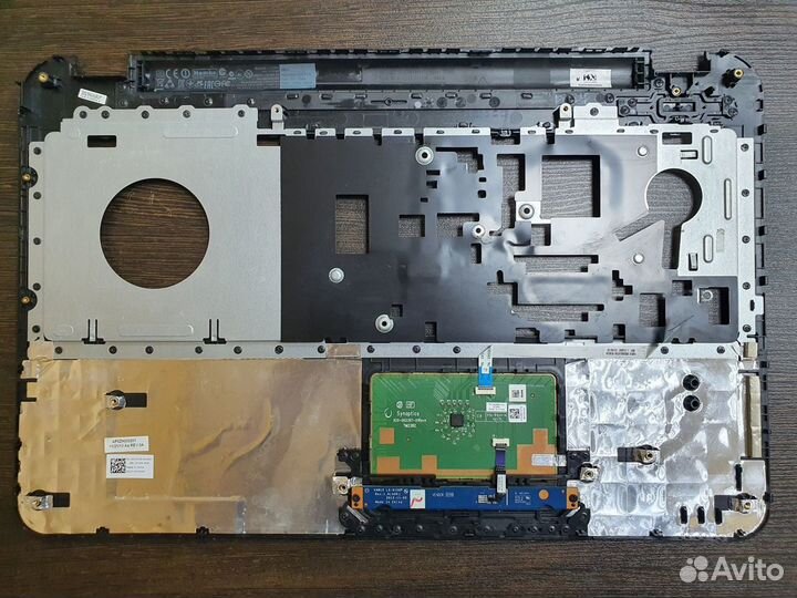 Запчасти и комплектующие на Dell Inspiron 3721