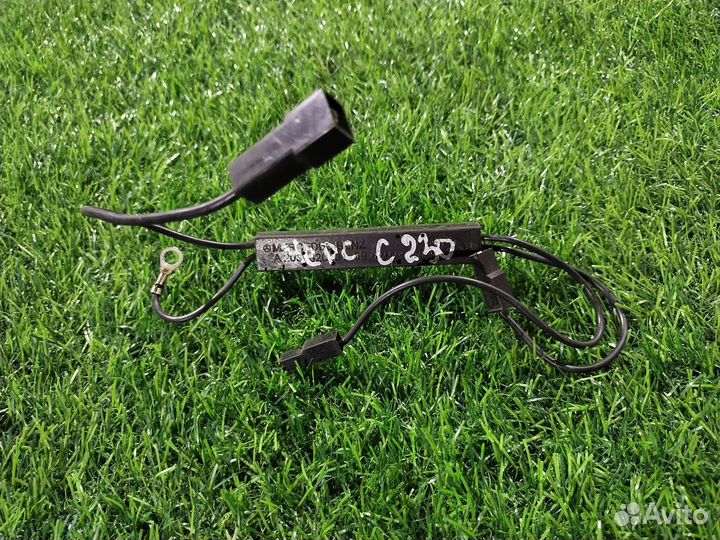 Усилитель Mercedes-Benz C-Class (S203) II (2001-20