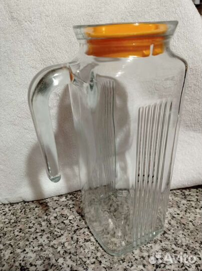 Кувшин стекло