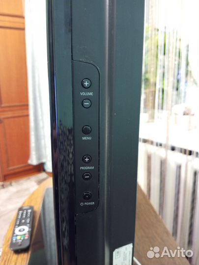 Телевизор Philips 32 дюйма