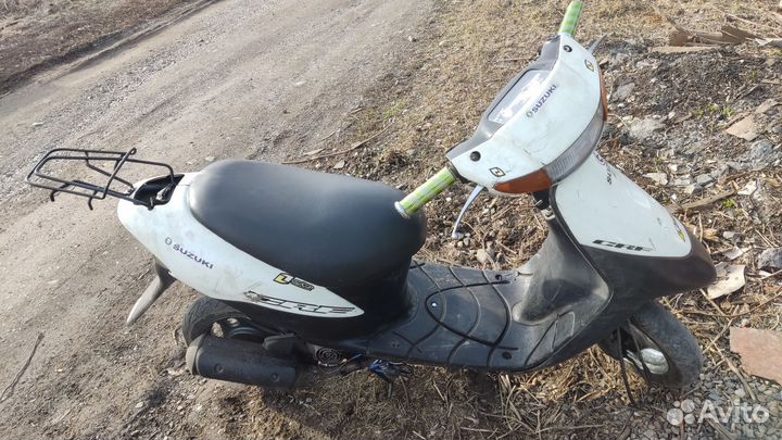 Продам скутер Suzuki lets 2