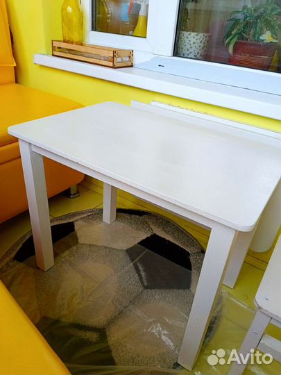 Детский столик