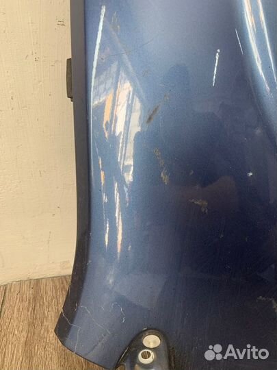 Крыло переднее правое Ford Fiesta хетчбэк 5-ти дв