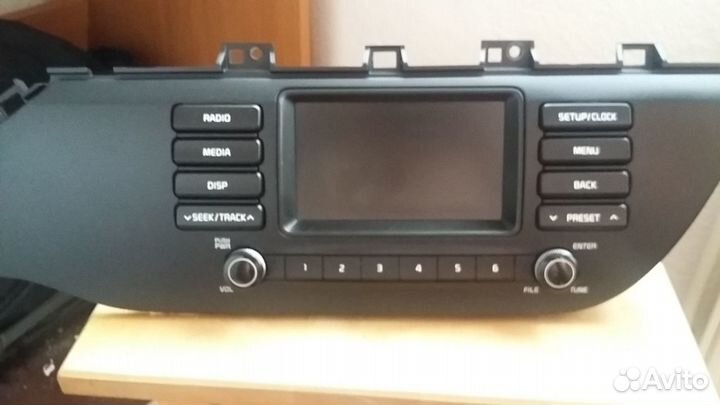 Штатная магнитола Киа Рио 4