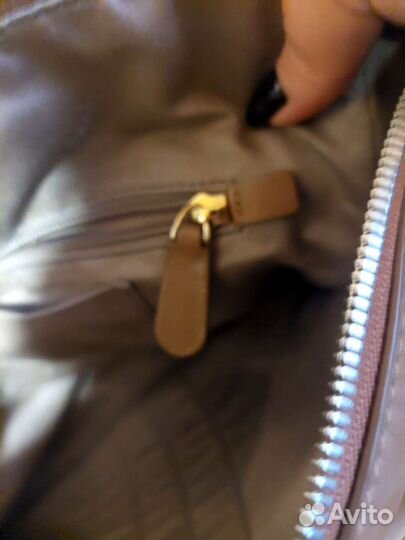 Сумка натуральная кожа Bally оригинал 20.000 отдам