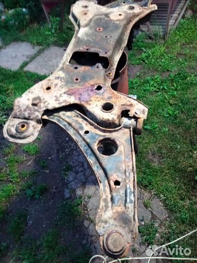 Подрамник с рычагами hyundai getz