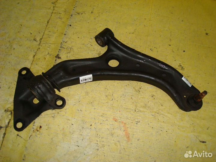 Рычаг Honda Freed GB3 (Переднее Правое)