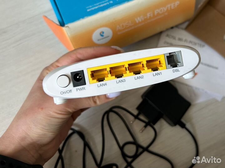 Wifi роутер adsl zxhn H108N