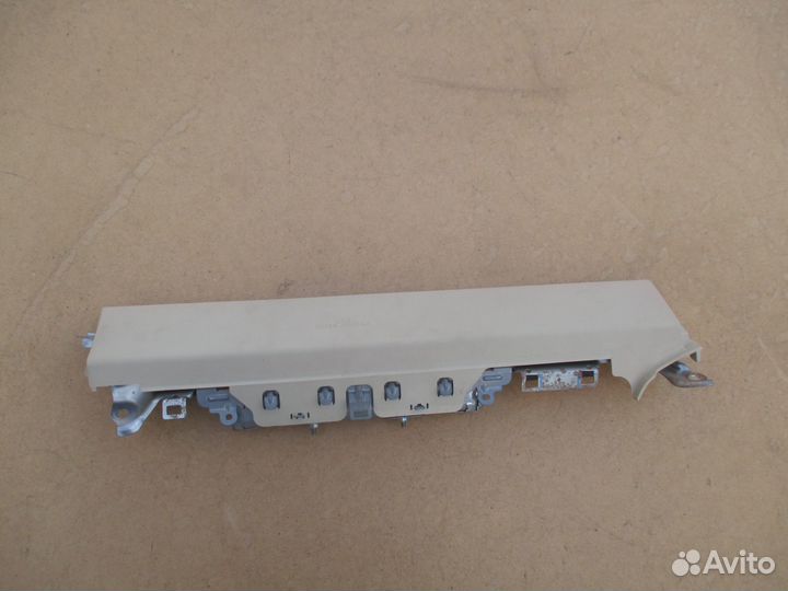 Подушка безопасности нижняя пасажира Lexus RX 3