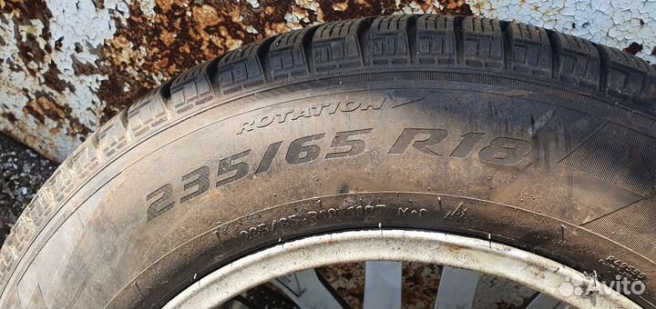 Литые диски r18 на Volkswagen Touareg