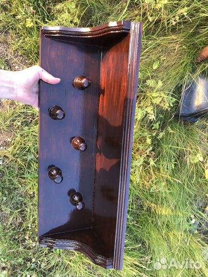 Вешалка настенная в прихожую