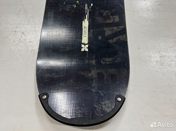 Сноуборд drake force 156