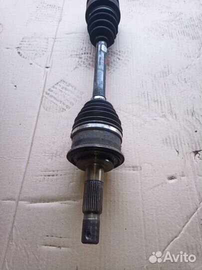 Привод передний левый Toyota Sequoia UCK45 2UZ-FE