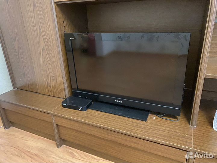 Продам телевизор бу