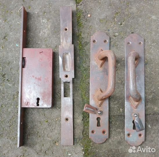 Дверные ручки старинные
