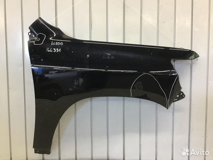 Крыло переднее правое Toyota Land Cruiser (200) 20