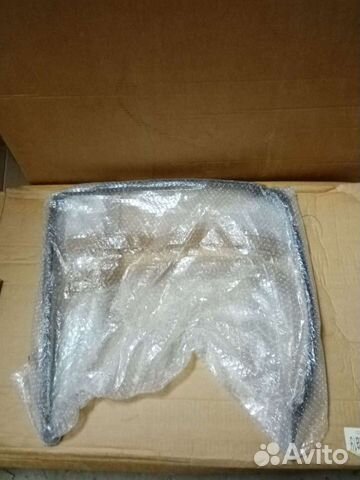 Накладка стекла зд/л Range Rover Sport 05-12