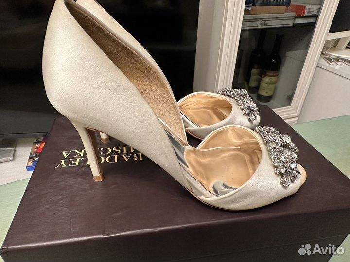 Туфли badgley mischka 36