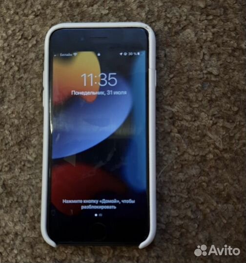 Телефон iPhone 7