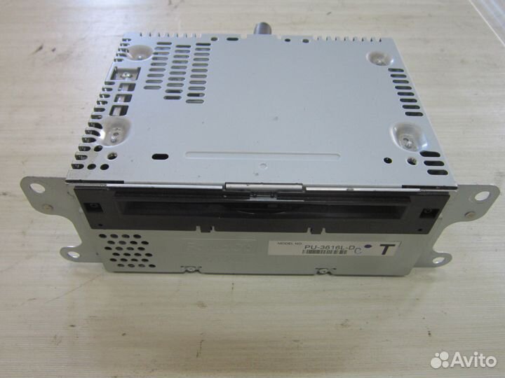 Блок магнитолы Ford Explorer 5