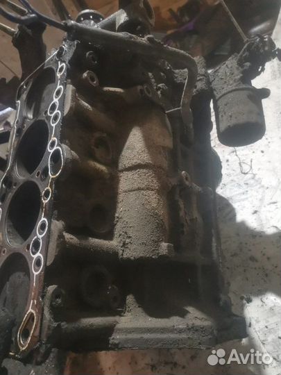 Блок цилиндров Mitsubishi Rvr 4G63 1994