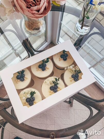 Пирожные в стаканчиках