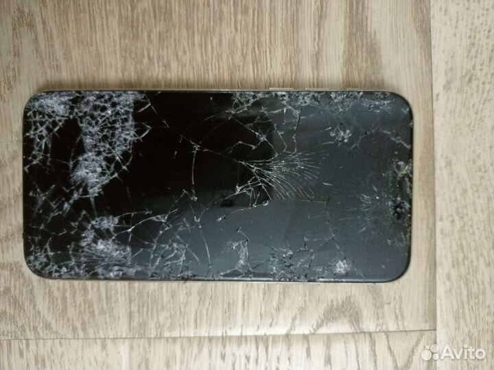 Мобильные телефоны бу iPhone 10