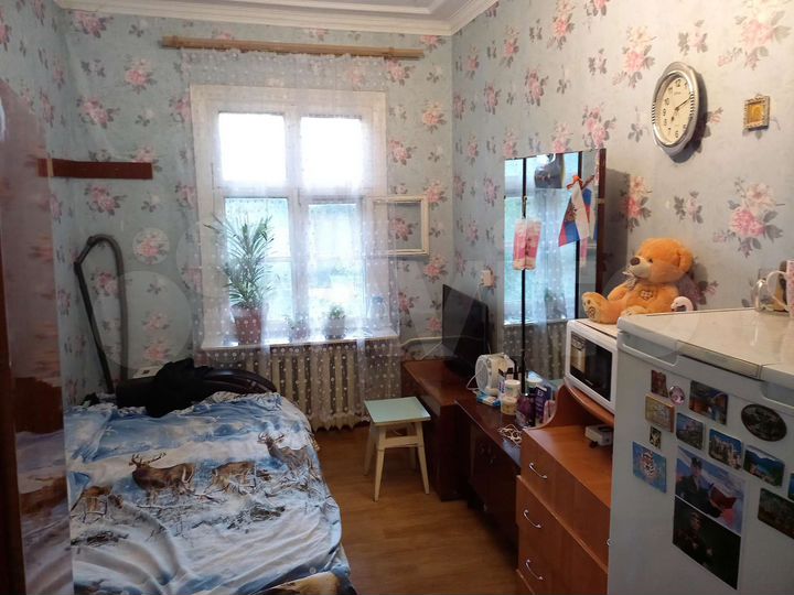 Комната 27,4 м² в 3-к., 2/2 эт.