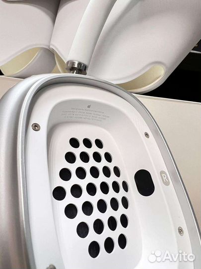 Airpods max silver Новые малайзия 2024