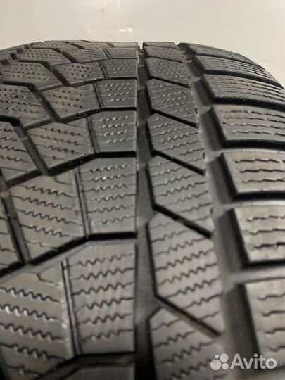 Continental WinterContact TS 860S SSR 275/40 R20 106V