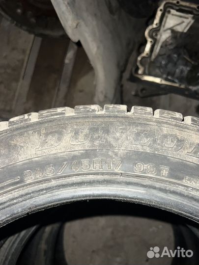 Dunlop Grandtrek Ice 02 245/45 R17 99T