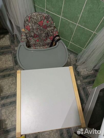 Столик для кормления