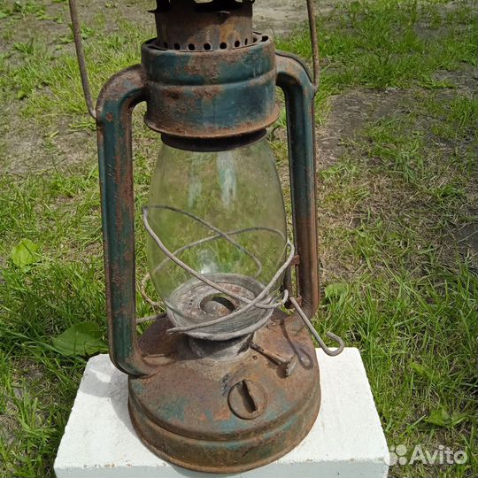 Керосиновая лампа