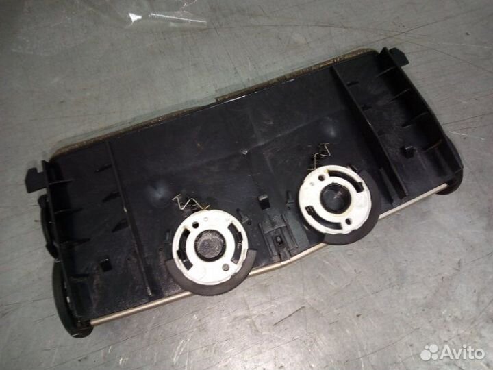 Дефлектор воздушный Opel Astra H хэтчбек Z16XER