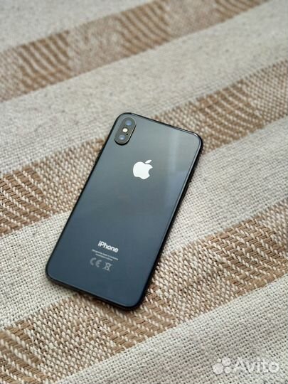 iPhone X, 64 ГБ