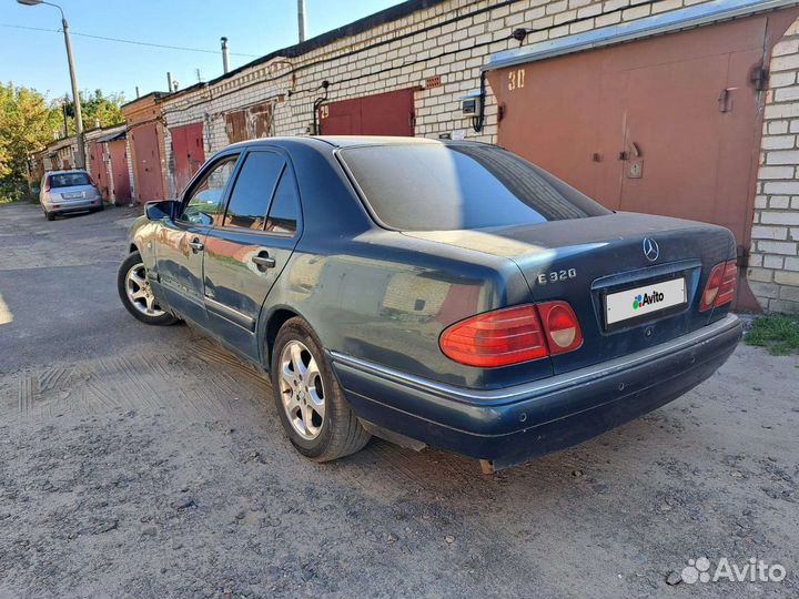 Mercedes-Benz E-класс 3.2 AT, 1998, 333 171 км