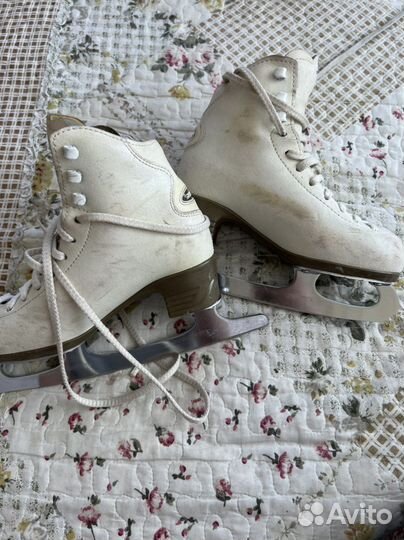 Фигурные коньки Risport RF4 (Лезвия - MK21)