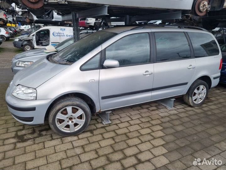 Разборка VW Sharan 2003