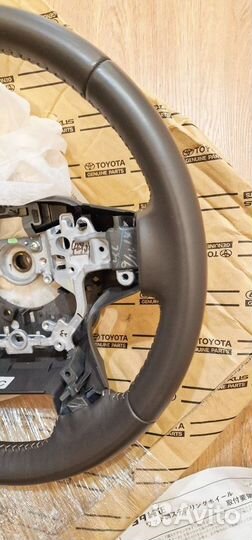 Оригинальный руль на Toyota Prado 150