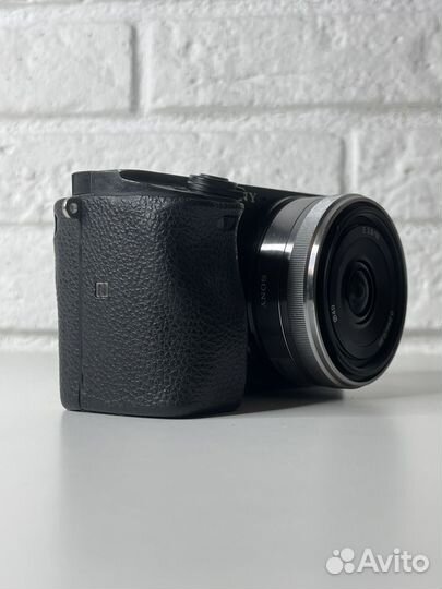 Sony A6300 kit 14333 кадров