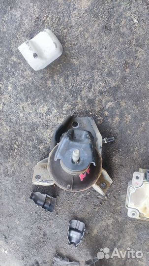 Подушка двигателя на Хюндай Соната NF. 05-10