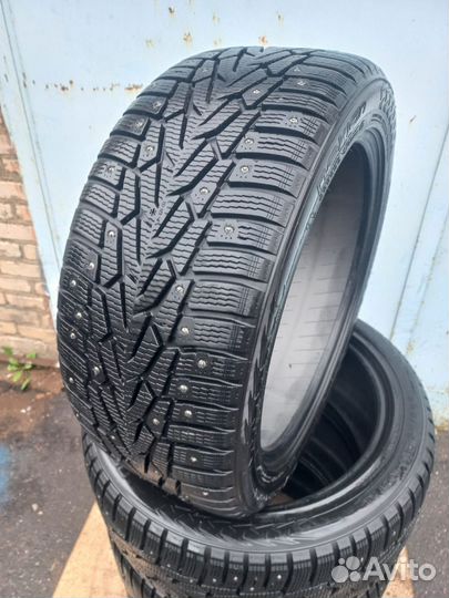 Nokian Tyres Hakkapeliitta 7 SUV 245/45 R19