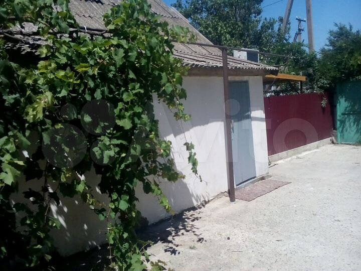 Дом 35 м² на участке 3 сот.